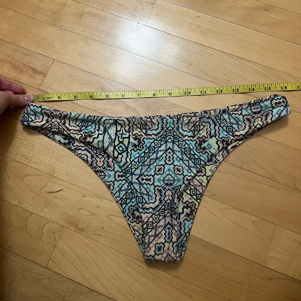 Beach Riot Very Cheeky Bikini Bottom Size Large Geometric Print - Picture 7 of 10